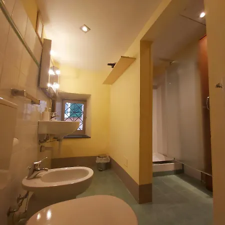 Mae Suites بيت ضيافة